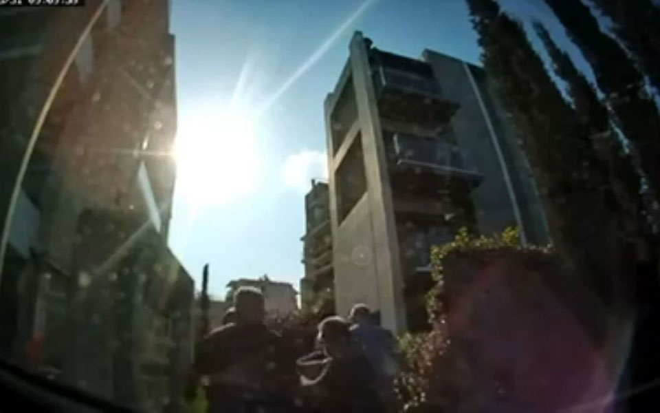 βίντεο-ντοκουμέντο-η-στιγμή-της-σύλλη-562458484