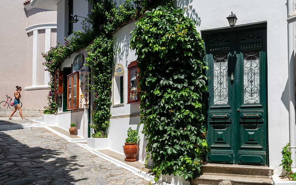 Βόρειες Σποράδες: Αξέχαστες εμπειρίες σε καταπράσινο φόντο-6