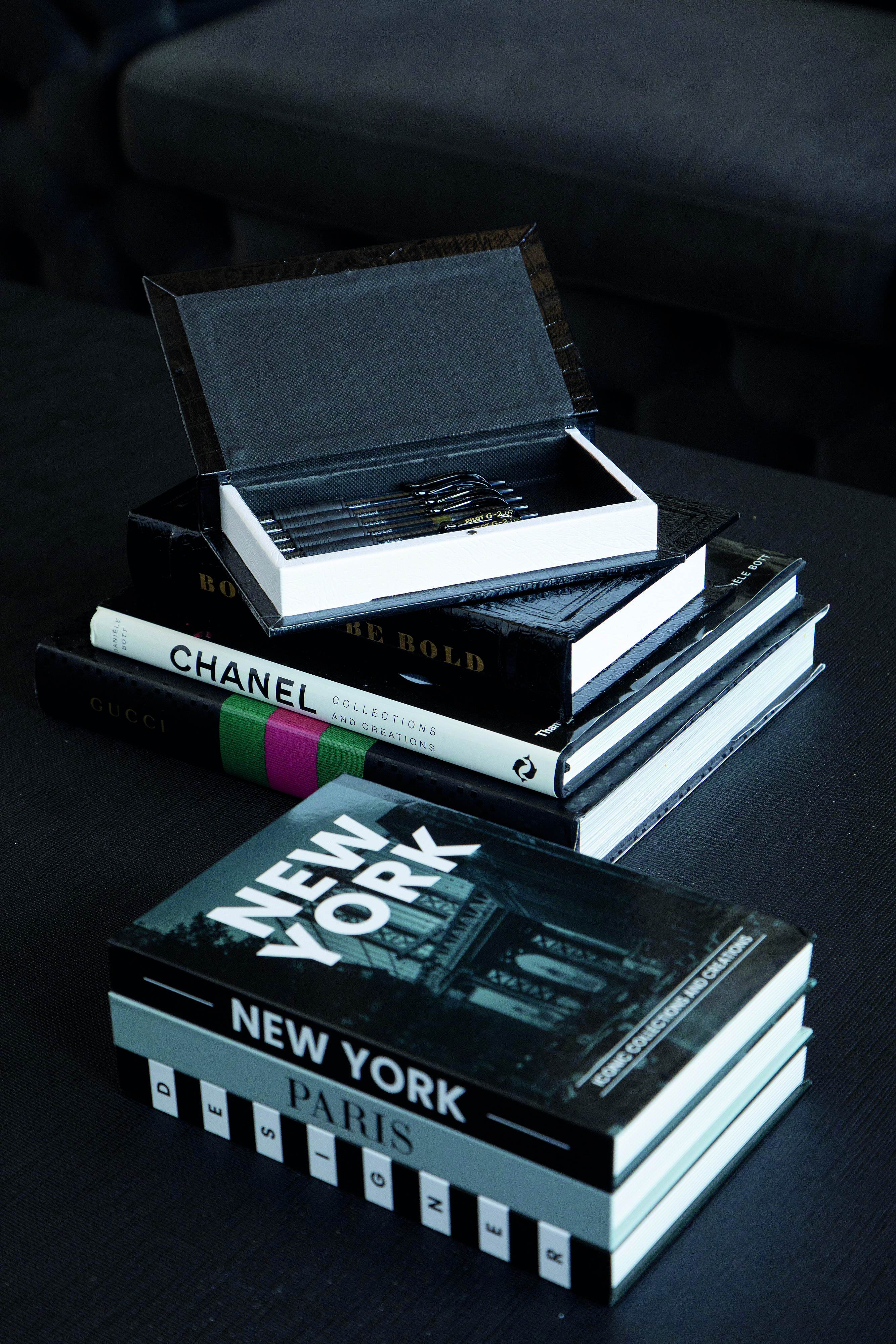 Βιβλία για διακόσμηση, όχι για διάβασμα-3