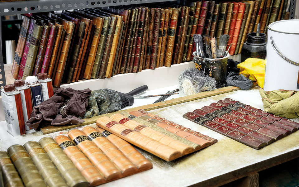 Βιβλία για διακόσμηση, όχι για διάβασμα-2