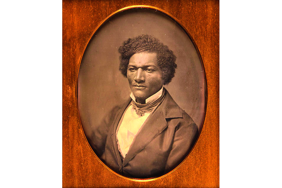 Η επιστροφή ενός «Σημαιοφόρου»-1