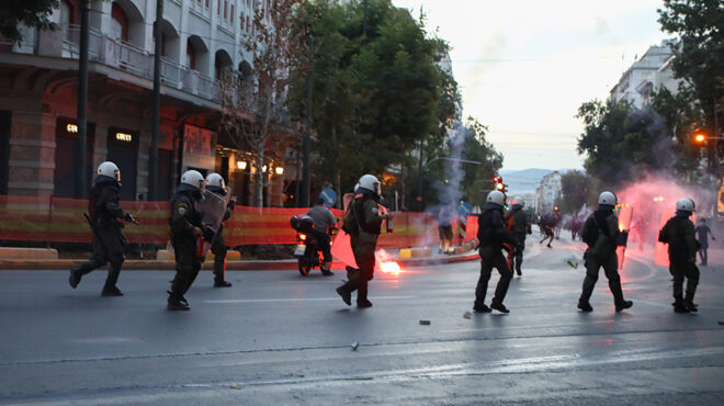 συγκέντρωση-για-το-ναυάγιο-ποινική-δί-562474759