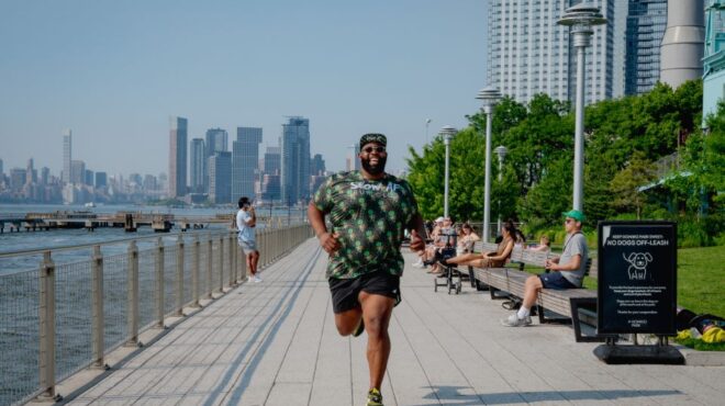 μετέτρεψε-τη-χοντροφοβία-σε-έμπνευση-562466059