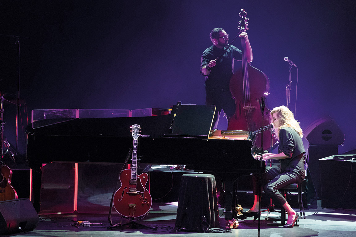 Όταν η Μέλοντι Γκαρντό μελαγχολεί, ακούει Radiohead-1