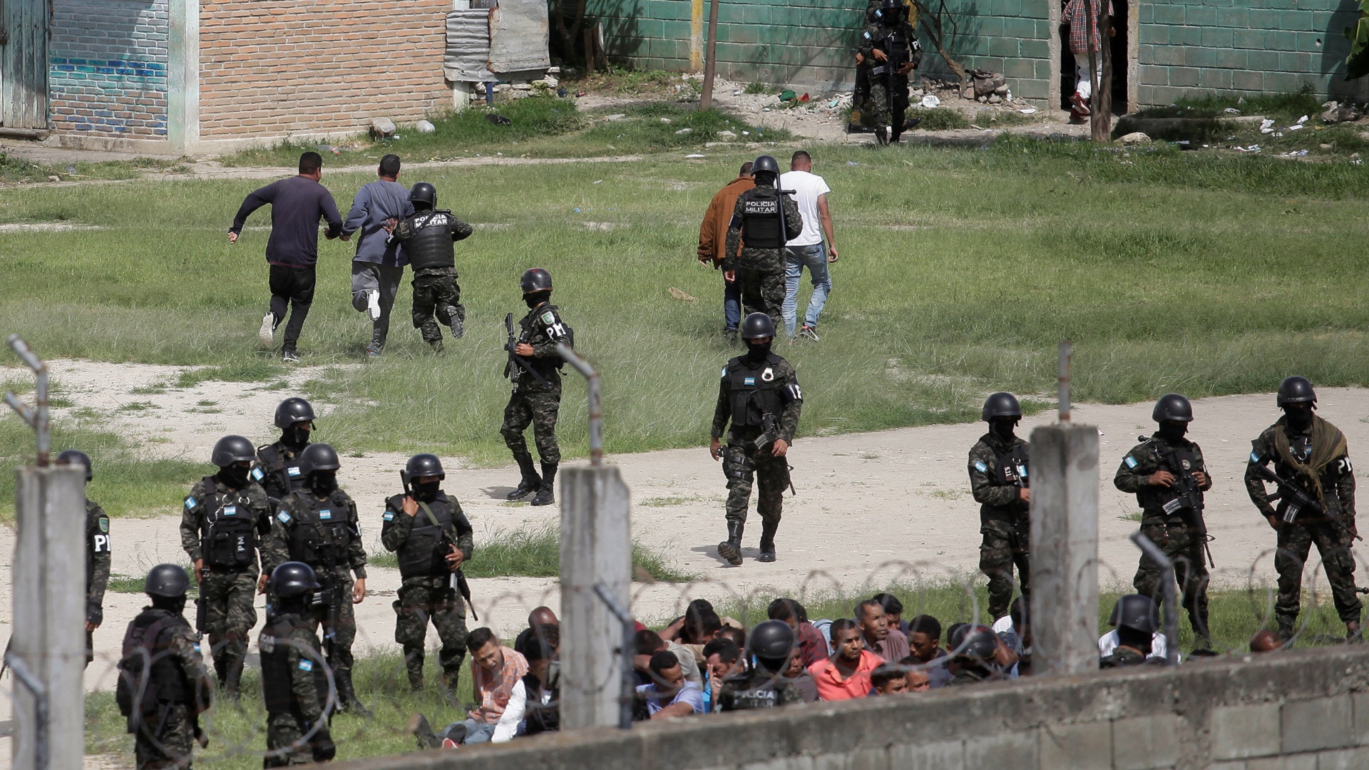 Ονδούρα: Ο στρατός παίρνει τον έλεγχο των φυλακών μετά τη σφαγή 46 γυναικών-1