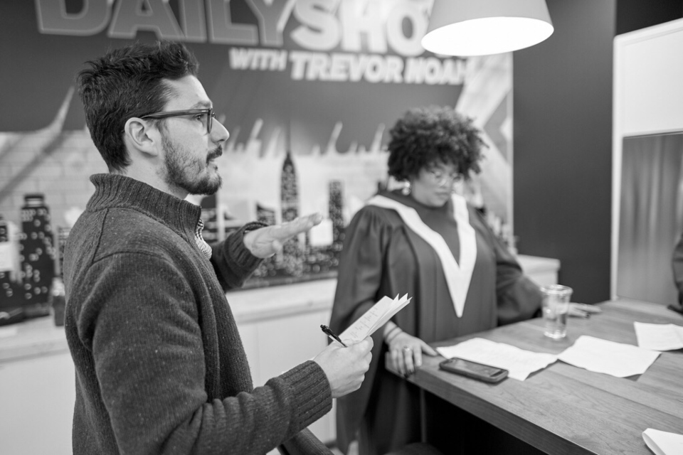 Ενας μήνας απεργιακού αναβρασμού στο Χόλιγουντ – Εργαζόμενοι του «Daily Show» μιλούν στην «Κ»-2