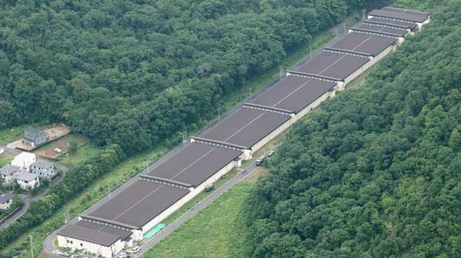 ιαπωνία-στρατιώτης-στρέφει-αυτόματο-562469656