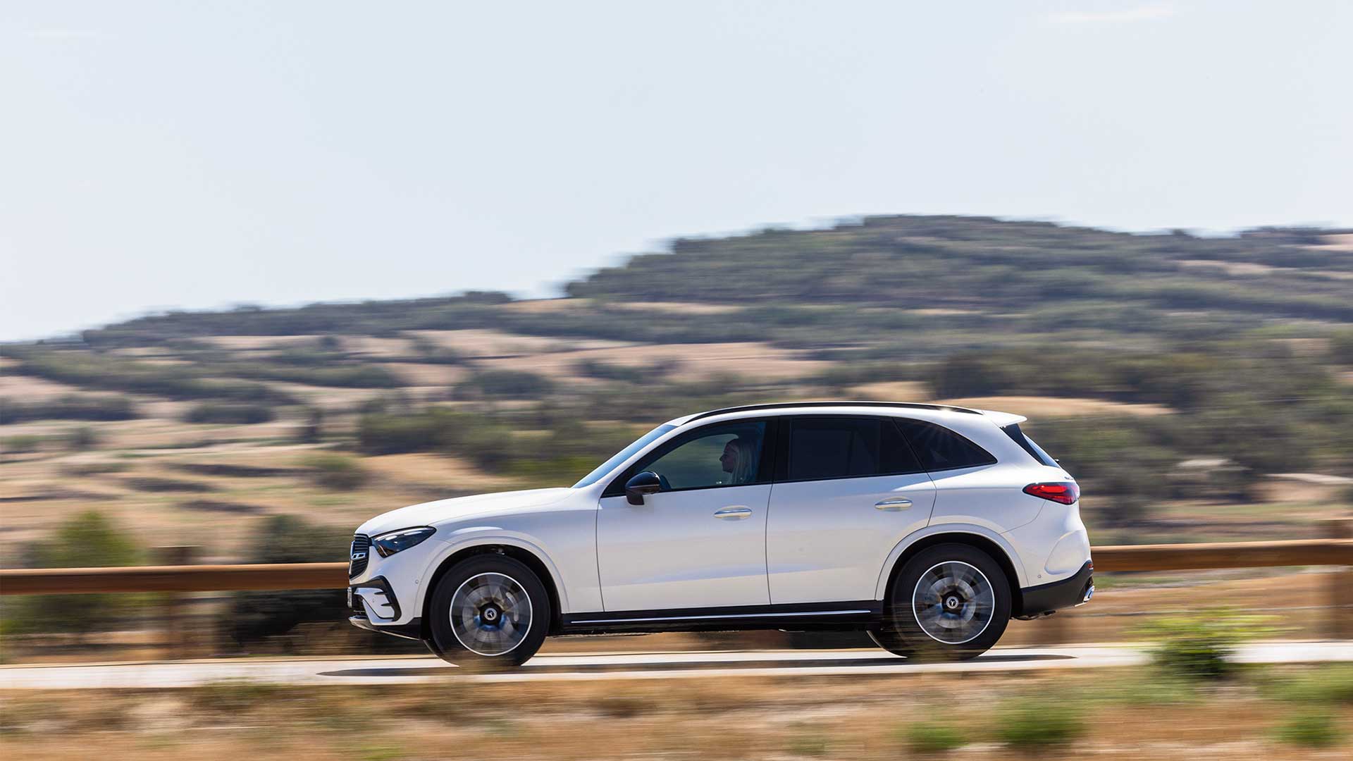 17 SUV και crossover που ξεχωρίζουν-9