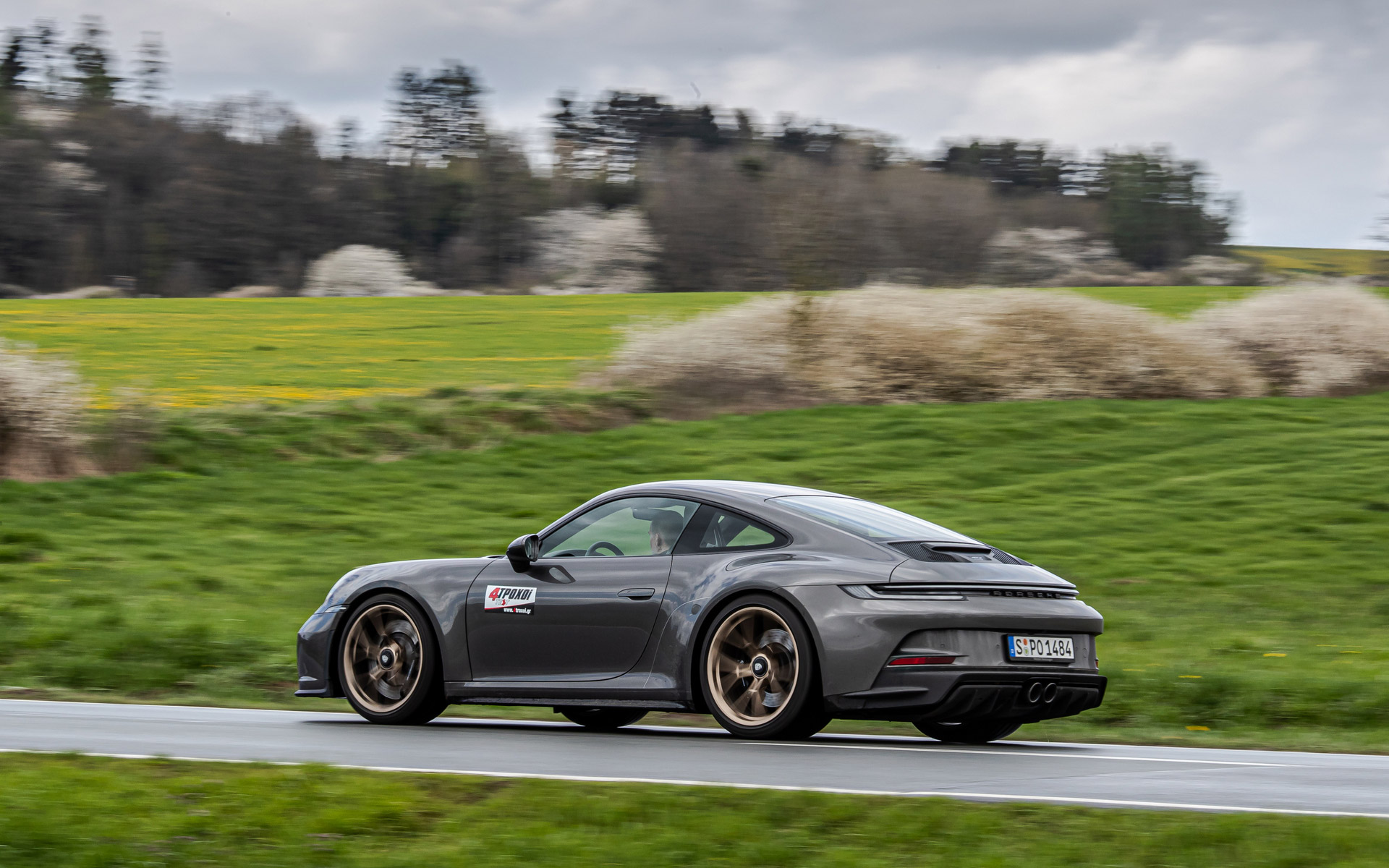 οδηγούμε-την-porsche-911-gt3-touring-σήμερα-με-την-καθημ-562451329