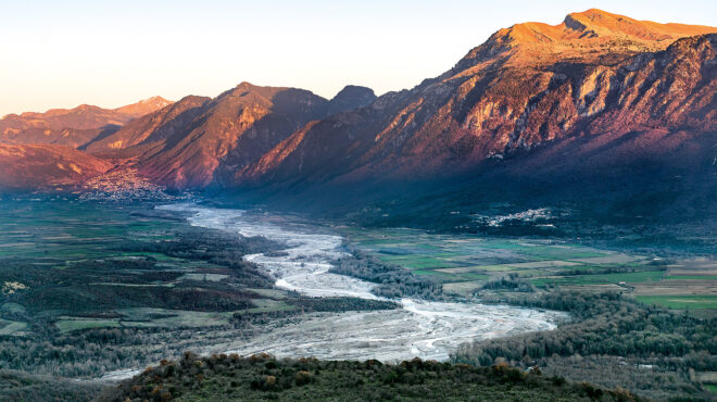 γνωρίζουμε-τον-αώο-το-πιο-άγριο-ποτάμι-562484305