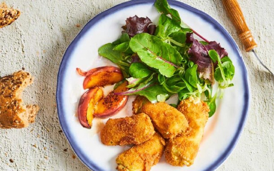 παναρισμένα-ρολά-κολοκυθιού-γεμιστά-562455508