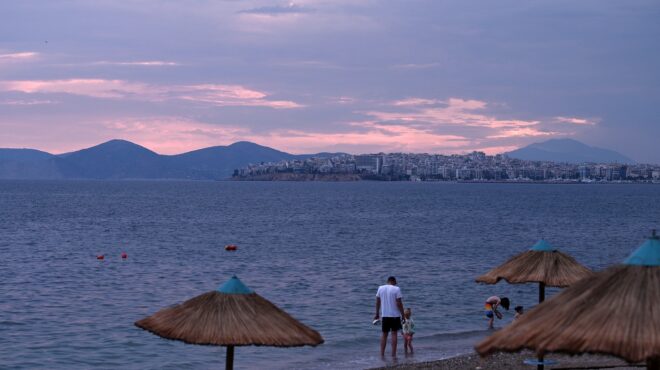 καιρός-πού-αναμένονται-βροχές-σήμερα-562488958