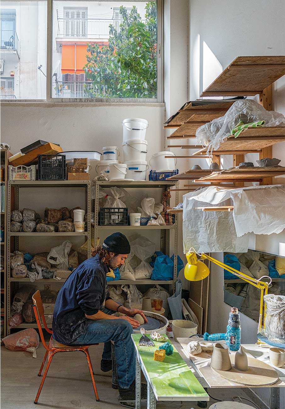 Sektor30: Ενα καταφύγιο τέχνης στον Νέο Κόσμο-2