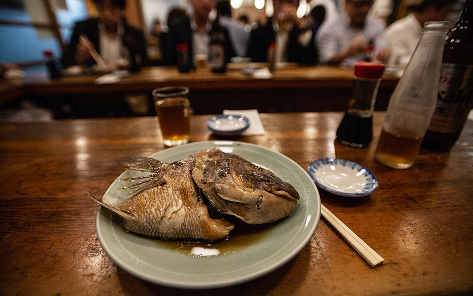 Μια βόλτα στα αθάνατα κουτούκια του Τόκιο-5