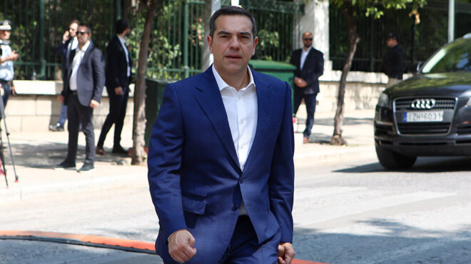 τσίπρας-συνάντηση-με-σαρμά-στον-απόηχ-562465723