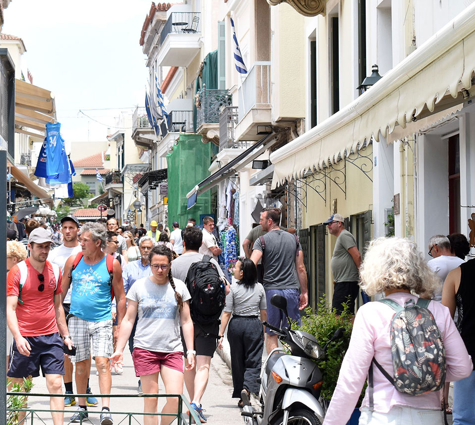 Τουρισμός: Με δύο ταχύτητες η αρχή της σεζόν-1