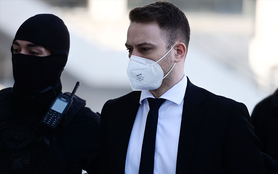 γλυκά-νερά-παραιτείται-από-τη-δίκη-ο-αν-562457701