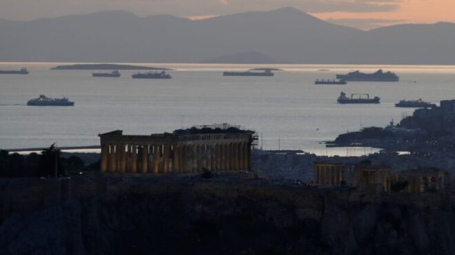 η-ελλάδα-τραβά-τους-ξένους-εκατομμυ-562468414