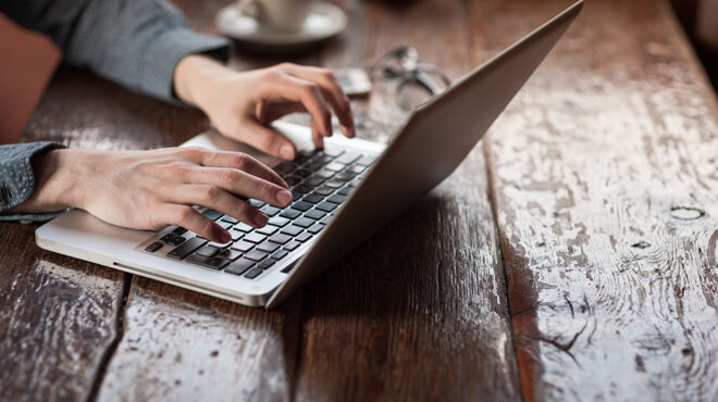 η-πολιτεία-αποθαρρύνει-τους-συνταξιο-562474753