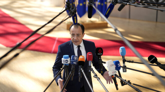 χριστοδουλίδης-περιμένουμε-μία-κοιν-562498210