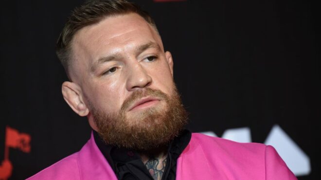 ο-κόνορ-μακγκρέγκορ-κατηγορείται-για-562473817