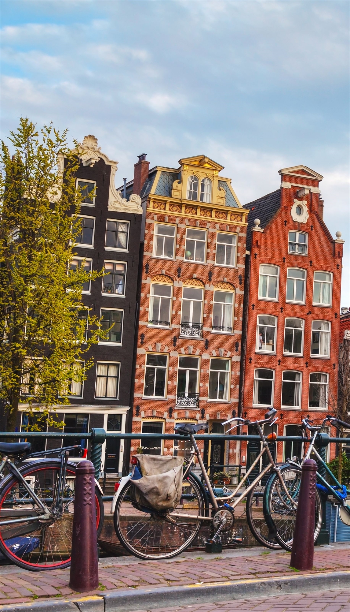 Ακίνητα: Ενοικίαση με Ε1, εγγυητή και προκαταβολή 12 μηνών-1