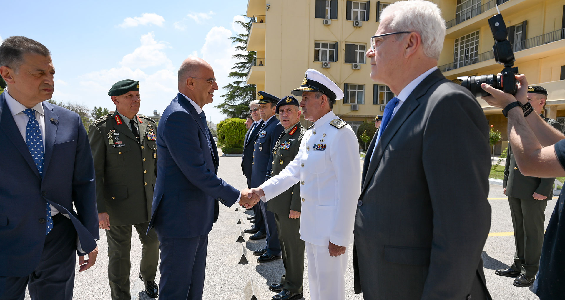 Παράδοση – παραλαβή στα υπουργεία: Ολα όσα συνέβησαν στις επίσημες τελετές-4