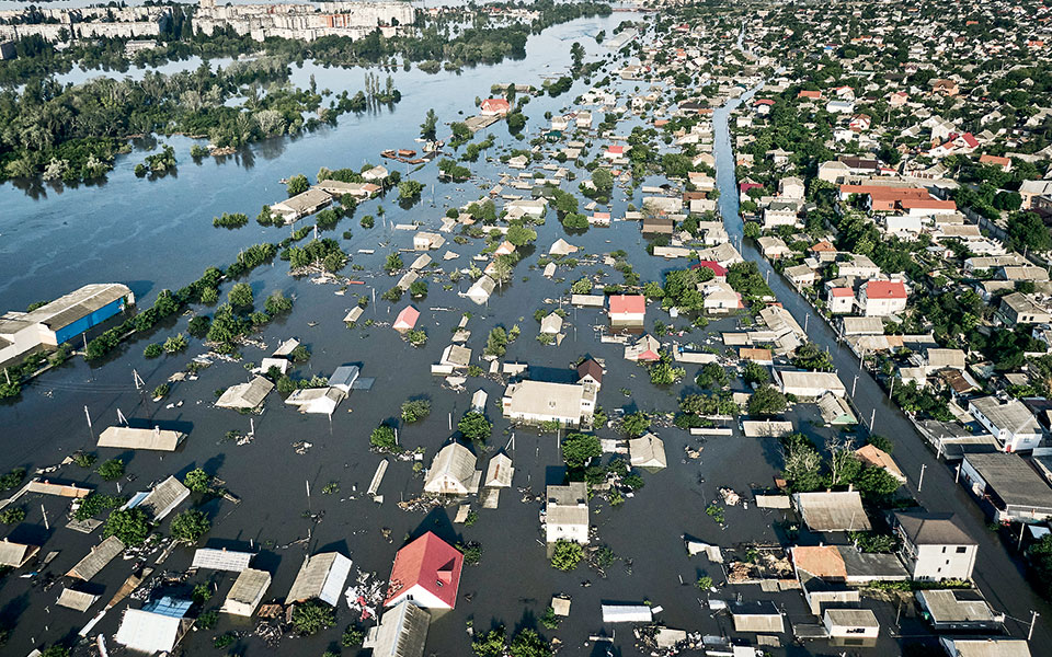 ανυπολόγιστη-καταστροφή-στη-χερσώνα-82-562459363