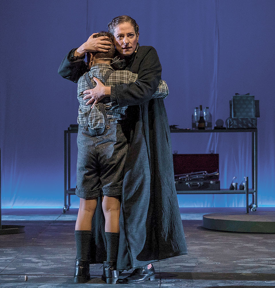 «Σχέδιο Μάρσαλ»: Η Ιστορία επάνω στη σκηνή-1