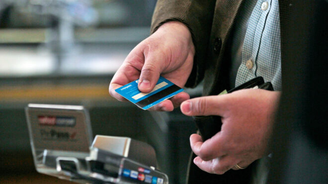 η-υπεραπόδοση-των-φορολογικών-εσόδων-562483507