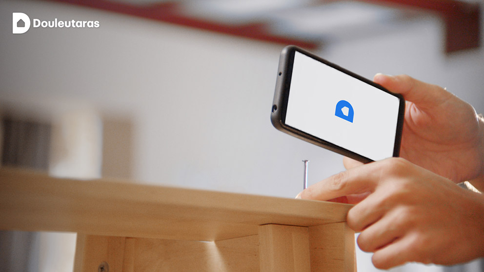 «To σπίτι βρήκε τον μάστορά του»: Νέα digital καμπάνια από το Douleutaras-1