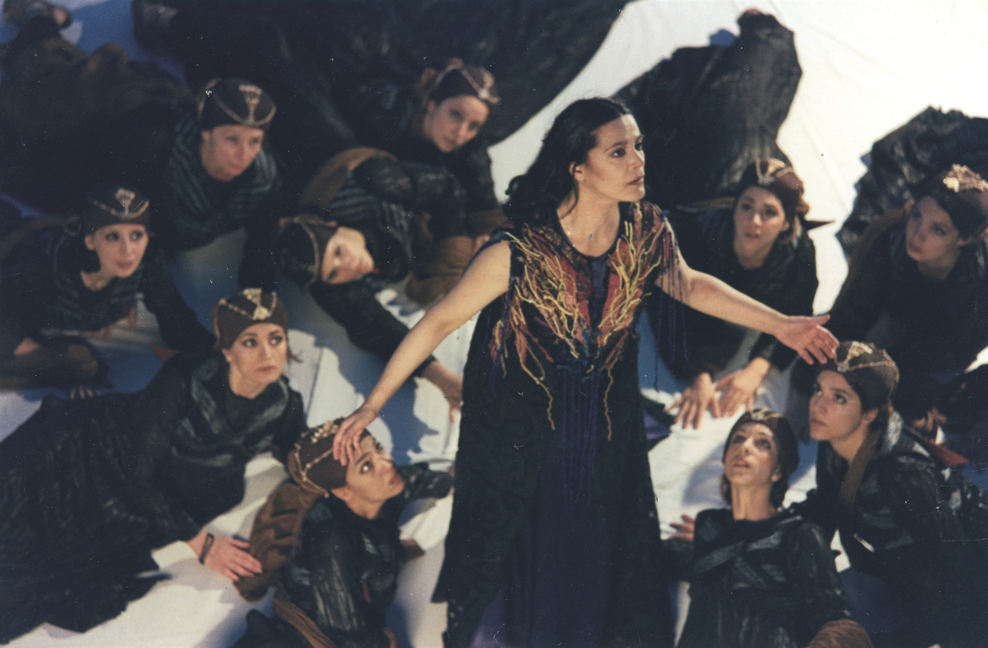 Οι «Μήδειες» στο μουσείο-2