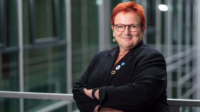 υπουργείο-οικογένειας-αλά-γερμανικά-562492942