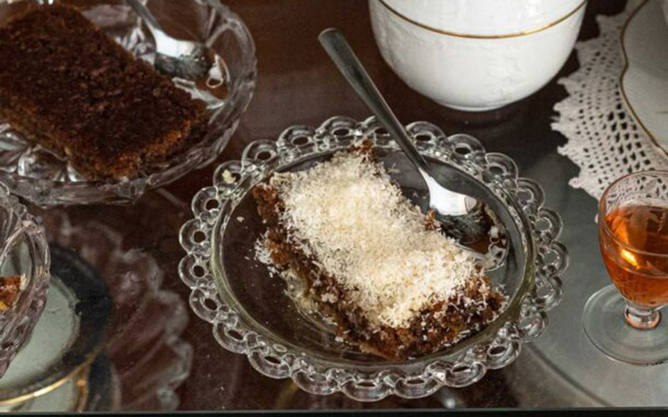 γιαουρτόπαστα-με-καρύδα-562451449