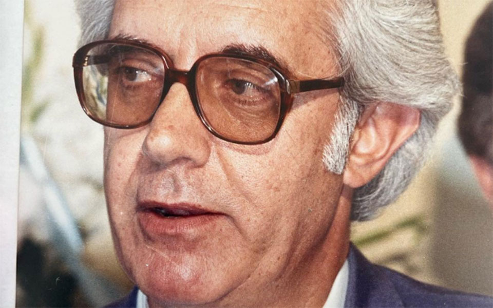 ο-πολιτικός-κόσμος-αποχαιρετά-τον-πρώ-562465084