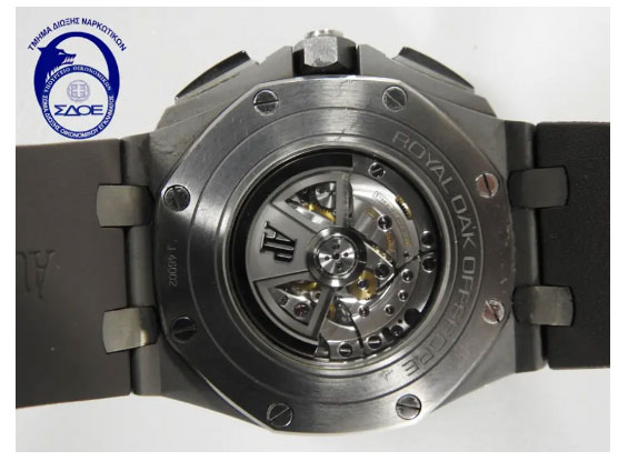 Γλυφάδα: Το προφίλ του «σκιώδους» τραπεζίτη, η εταιρεία real estate και τα 250 εκατομμύρια-3