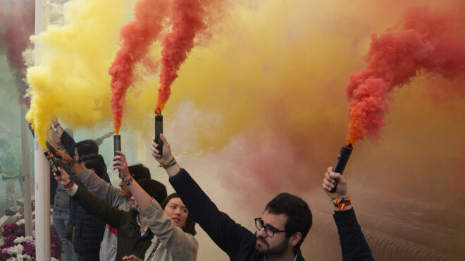 ισπανία-το-ακροδεξιό-vox-μπαίνει-στην-κυ-562498357