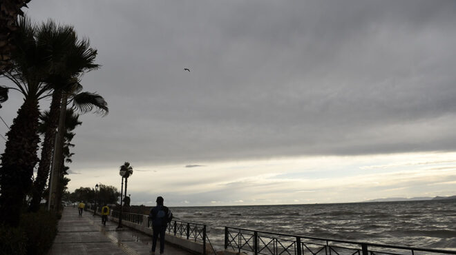 καιρός-ζέστη-με-βροχές-και-σήμερα-πο-562467781