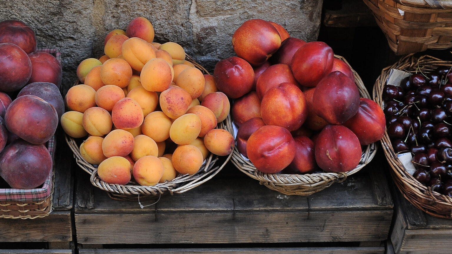 ιούνιος-ποια-προϊόντα-είναι-τώρα-στην-562450702