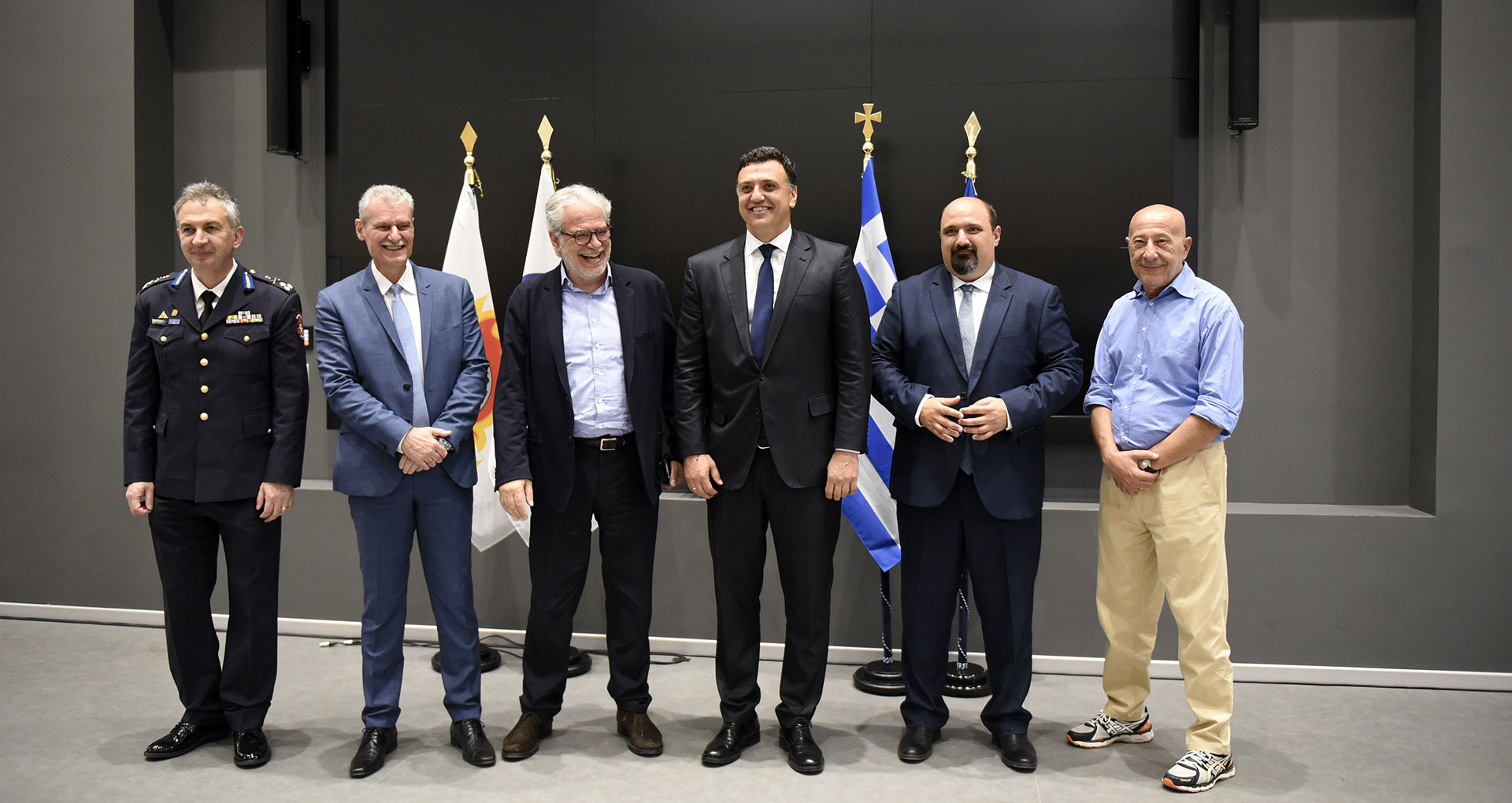 Παράδοση – παραλαβή στα υπουργεία: Ολα όσα συνέβησαν στις επίσημες τελετές-11