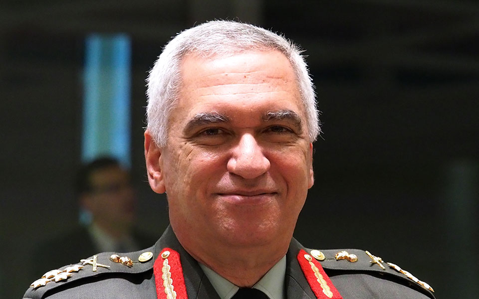 αποστολάκης-για-στρατηγό-κωσταράκο-ε-562454512