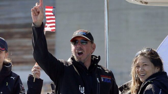 ο-κροίσος-που-απολαμβάνει-τα-δισεκατο-562471021