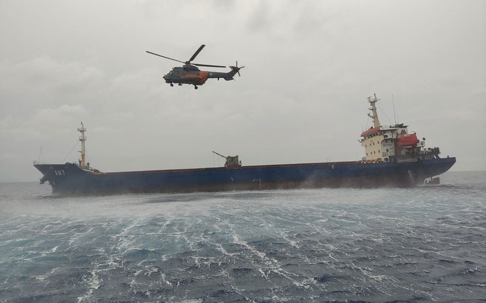 ινδία-τουλάχιστον-288-νεκροί-από-σύγκρο-562454542