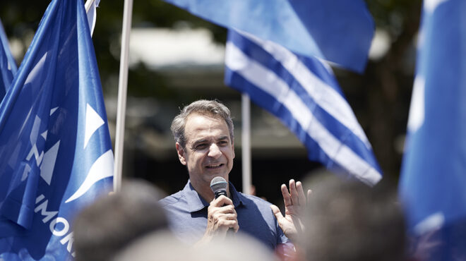 μητσοτάκης-δέσμευσή-μας-η-αύξηση-των-α-562478710