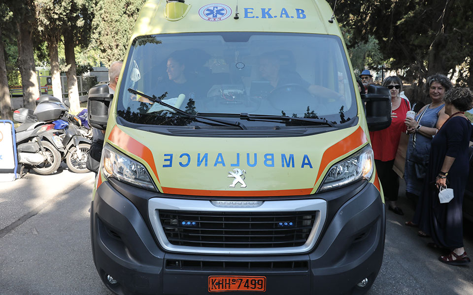 νέα-μάκρη-σε-εσωτερική-αιμορραγία-απο-562458193