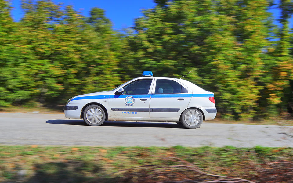 συλλήψεις-τριών-ατόμων-στην-αθήνα-για-562461610