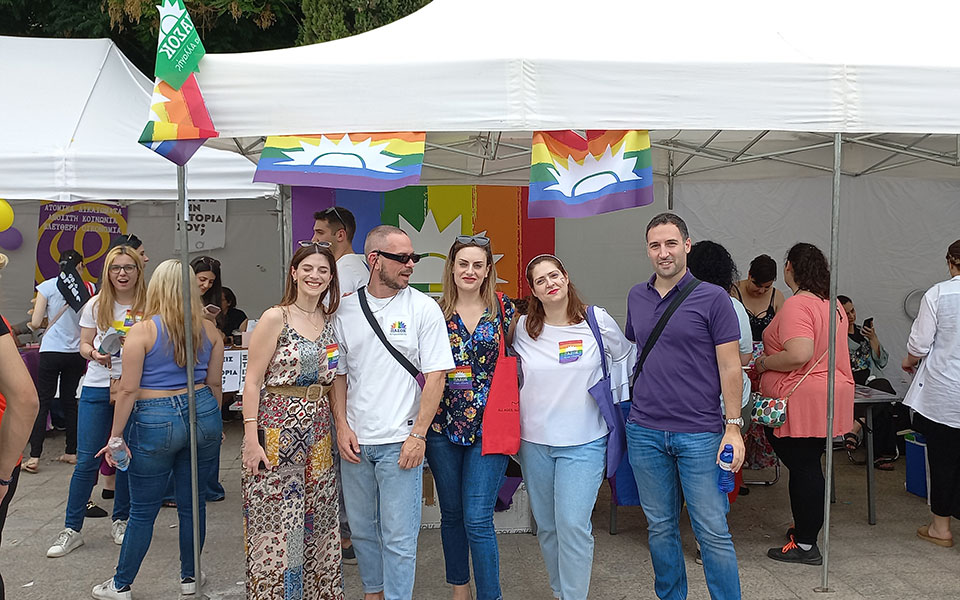 Athens Pride: Ένα πολύχρωμο τόξο διεκδίκησης – «Η ελευθερία δεν μπαίνει σε καλούπια»-10