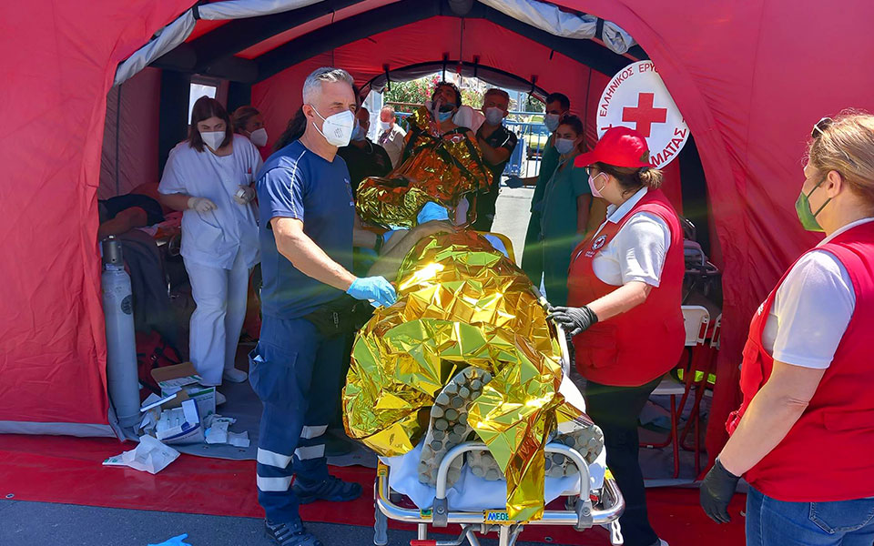 Τραγωδία στην Πύλο: Στους 79 οι νεκροί από το ναυάγιο – Σε εξέλιξη η επιχείρηση διάσωσης-11