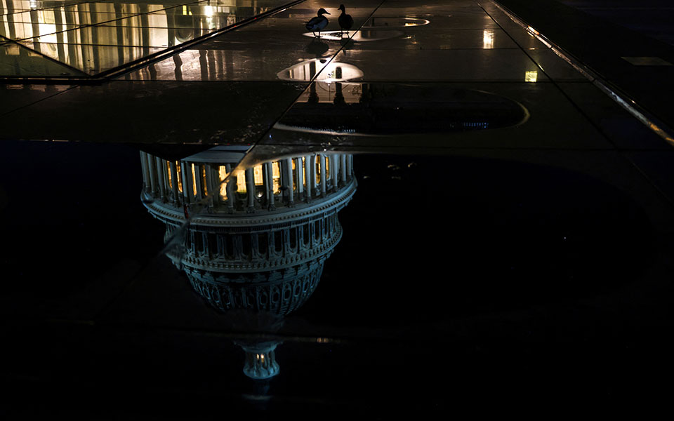 ηπα-το-κογκρέσο-απέτρεψε-στο-παρά-πέντ-562453387