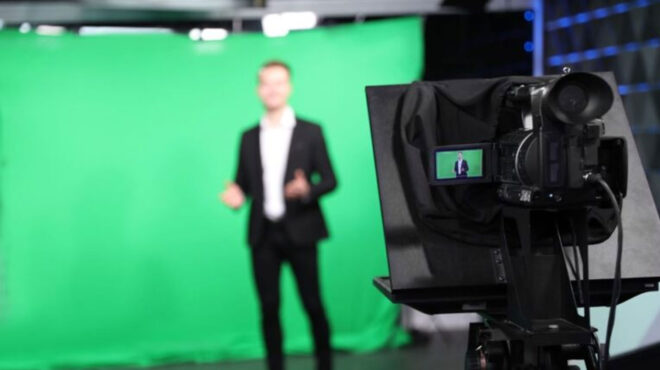 τηλεοπτικός-παρουσιαστής-κατηγορείτ-562483495